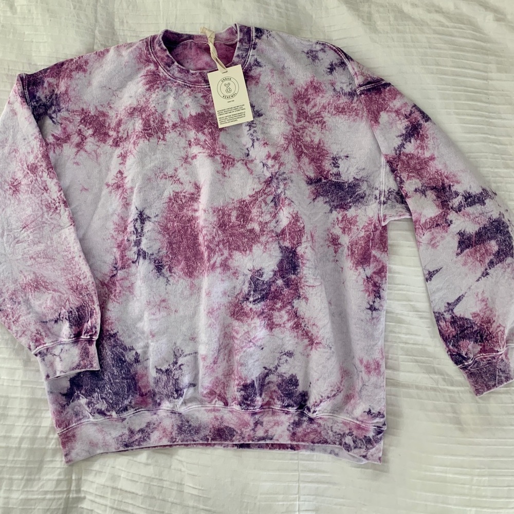 NWT Urban Outfitters tie dye sweatshirt